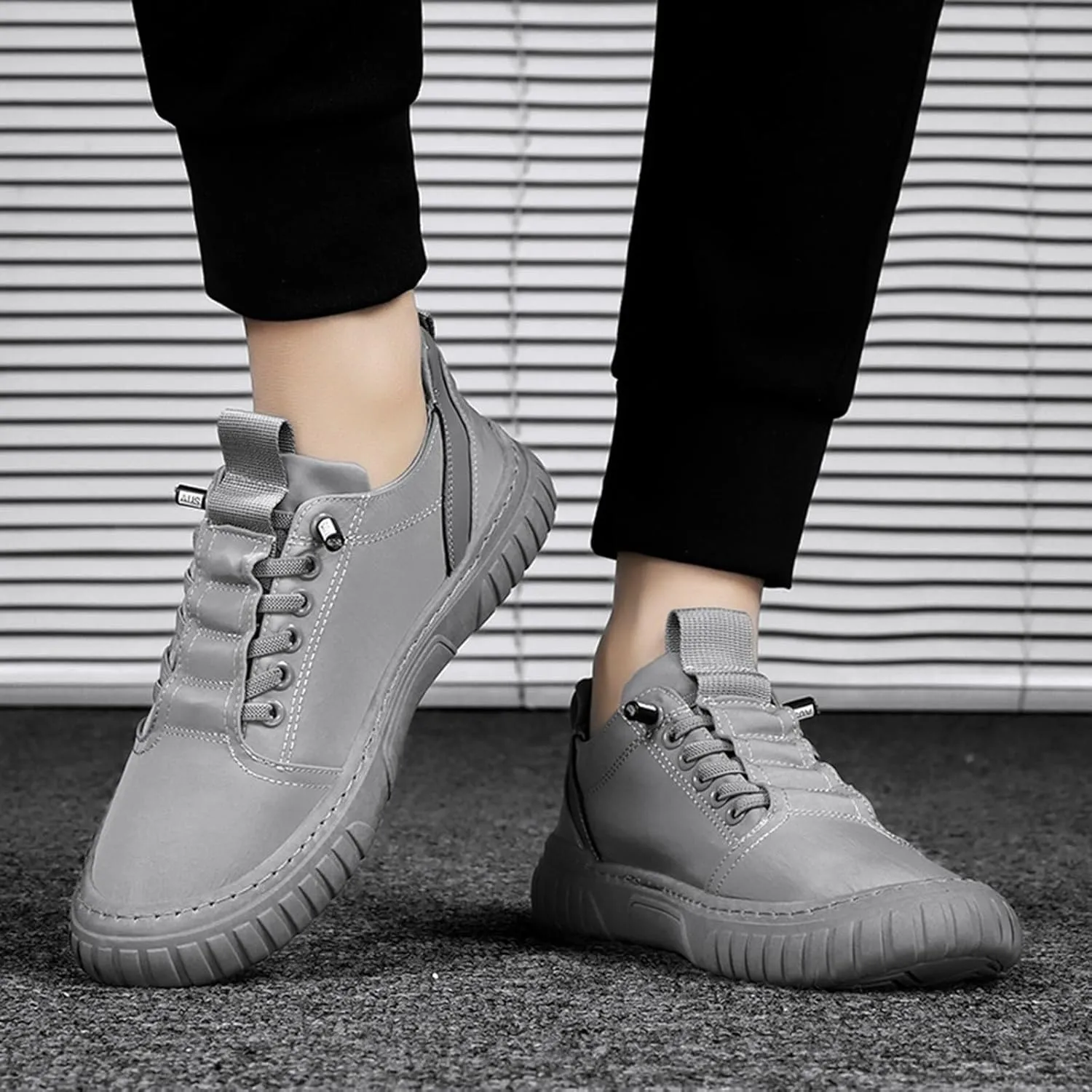 2023 Fashion Sneakers for Men Running Shoes Breathable Lightweight Comfortable Fashion Non Slip Walking Shoes Retro Sneakers Soft Sole Comfort Lace Up Men's Shoes Outdoor
