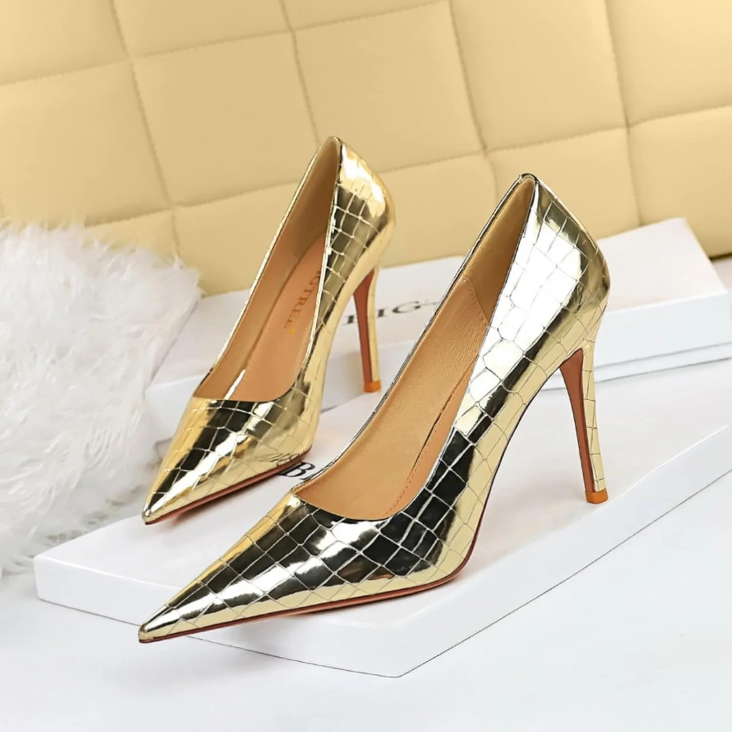 Aflngle Women Sexy High Heels Pumps Fashion Pointed Stiletto Toe Heels Shoes Classy Closed Slip On Heels with Patent Leather Pumps Comfort Wedding Cute Evening Dress Party Shoes