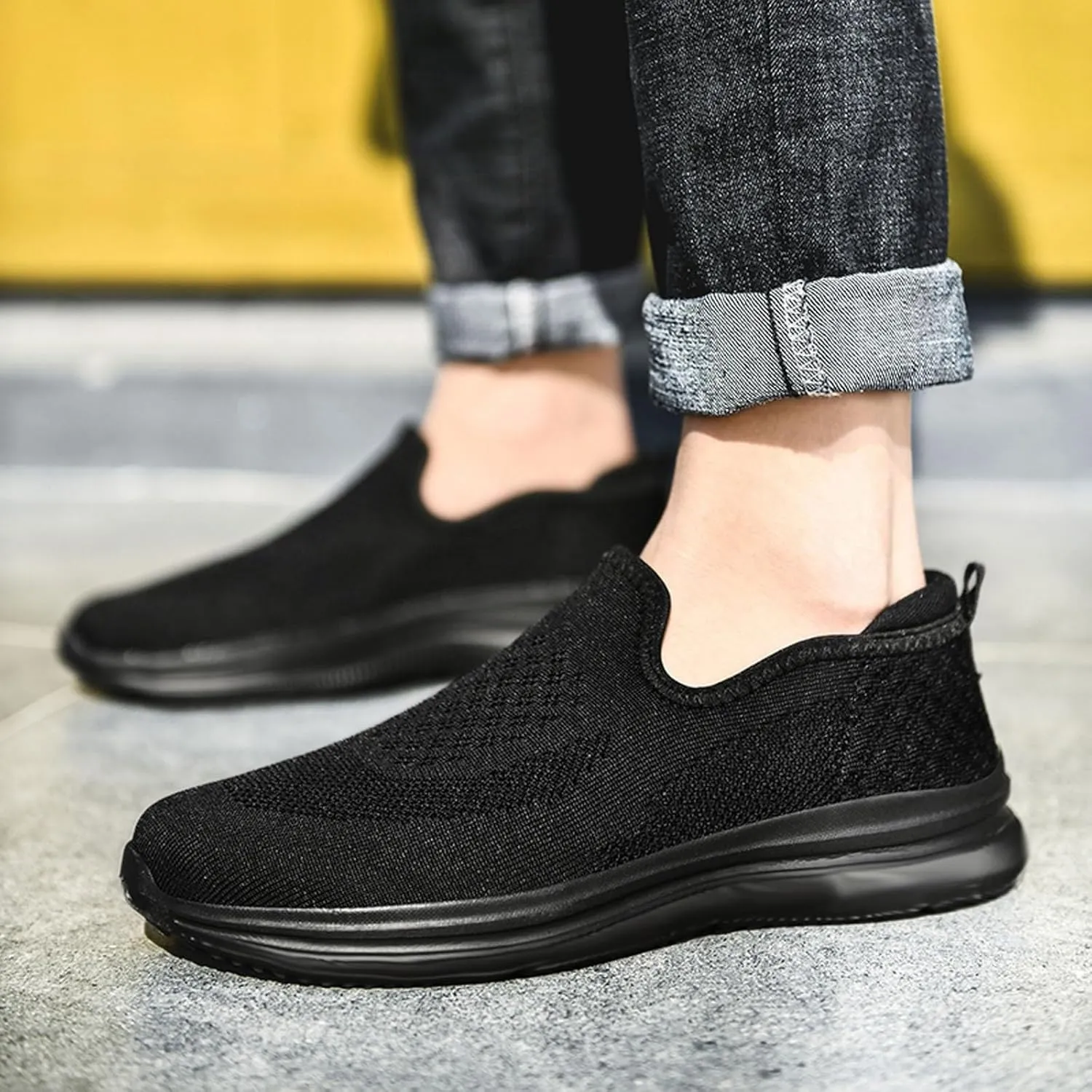 Arch Support Non Slip Minimalist Shoes for Men Slip-On Comfortable Light-Weight Shoe Lightweight Barefoot Shoes