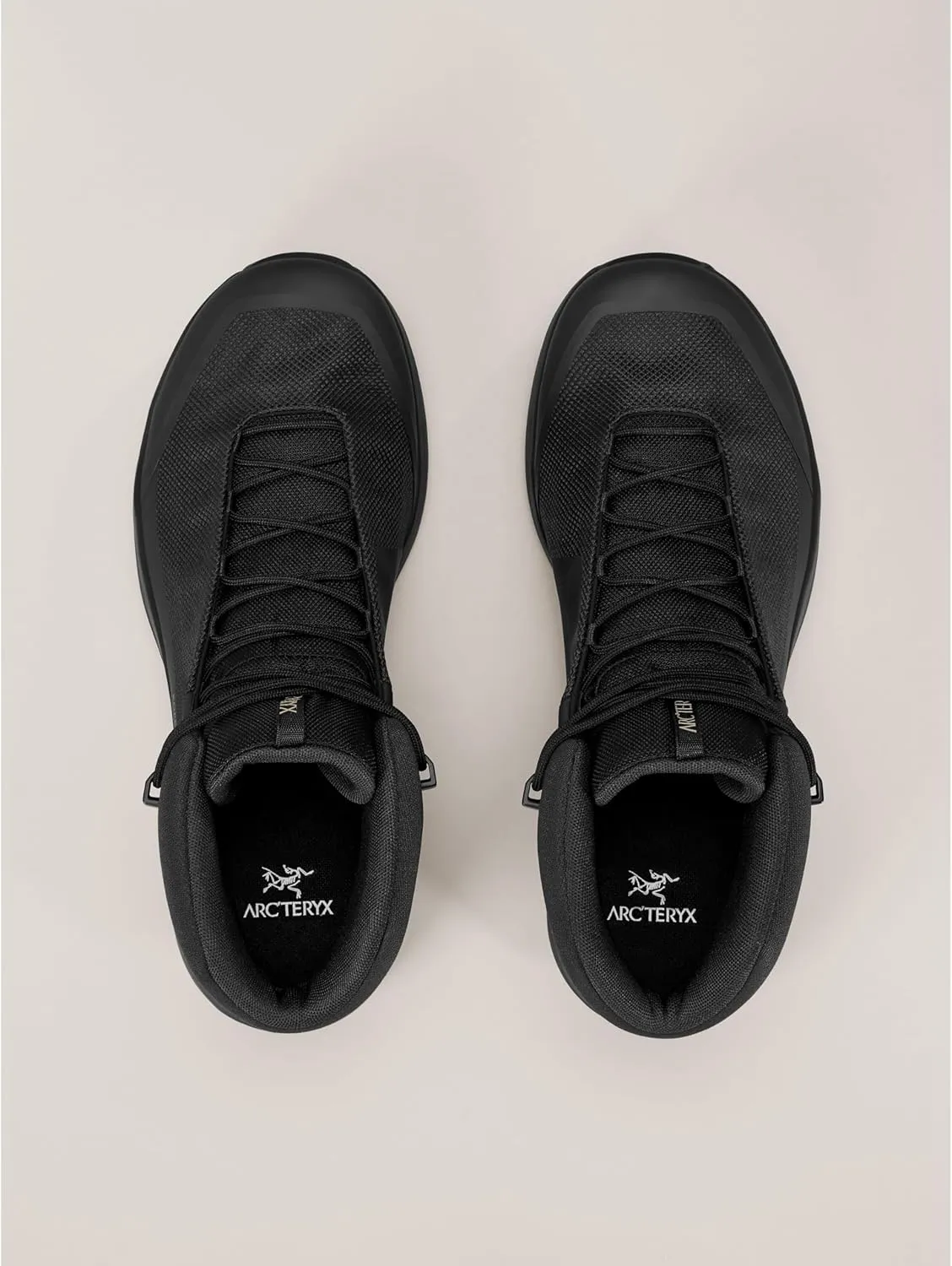 Arc'teryx Kopec Mid GTX Boot Mens | Mid-Height Hiking & Trekking Mens Shoes | Megagrip Outsole - Waterproof Shoe