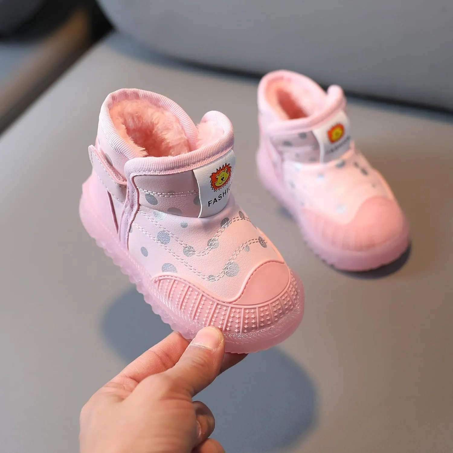 Baby Girls Boys Boots Led High Top First Walking Shoes Cotton Inner Luminous Light up Casual High Heels Shoes