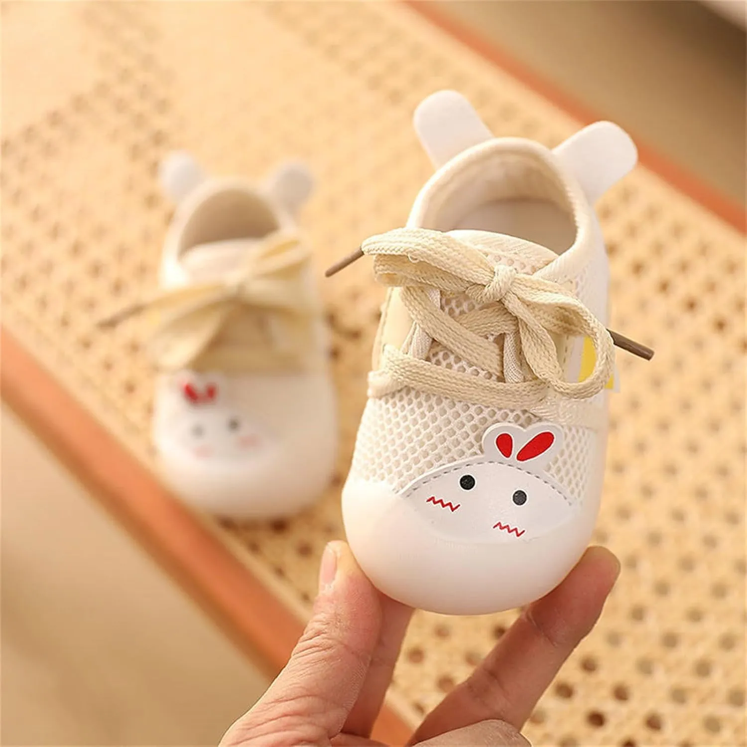 Baby Sneakers Boys Girls Mesh Rabbit Pattern Running Shoes Breathable Non-Slip Infant Outdoor First Walking Shoes