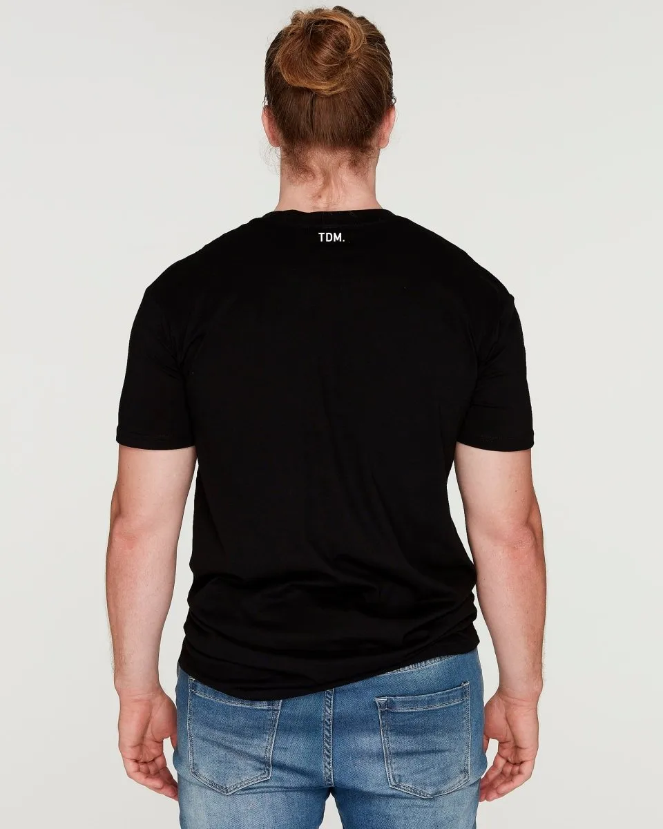 Dog Dad The Man The Myth: T-Shirt
