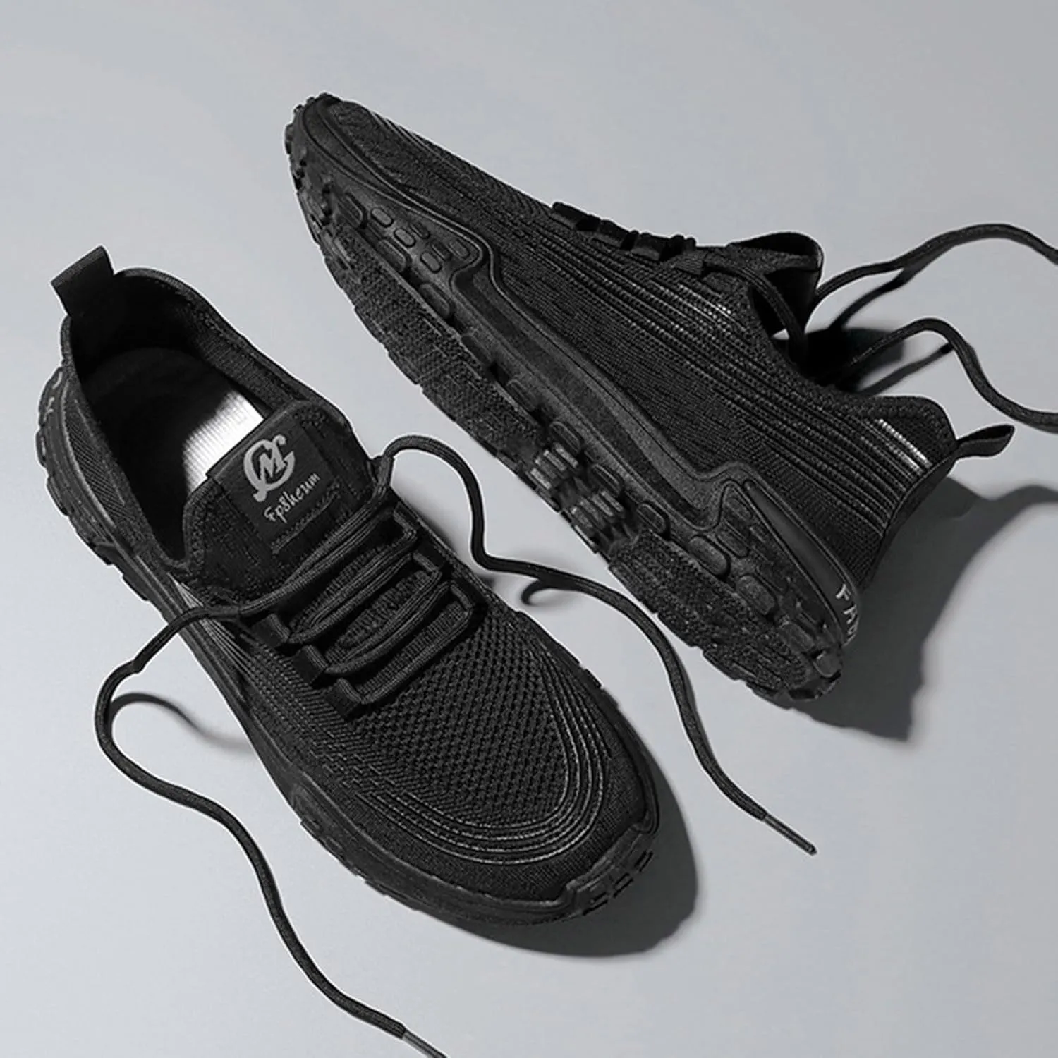 Fashion Sneakers Comfortable Spring and New Fly Weaving Mesh Soft Sole Sports Shoes Men's Shoes Breathable Men's Casual