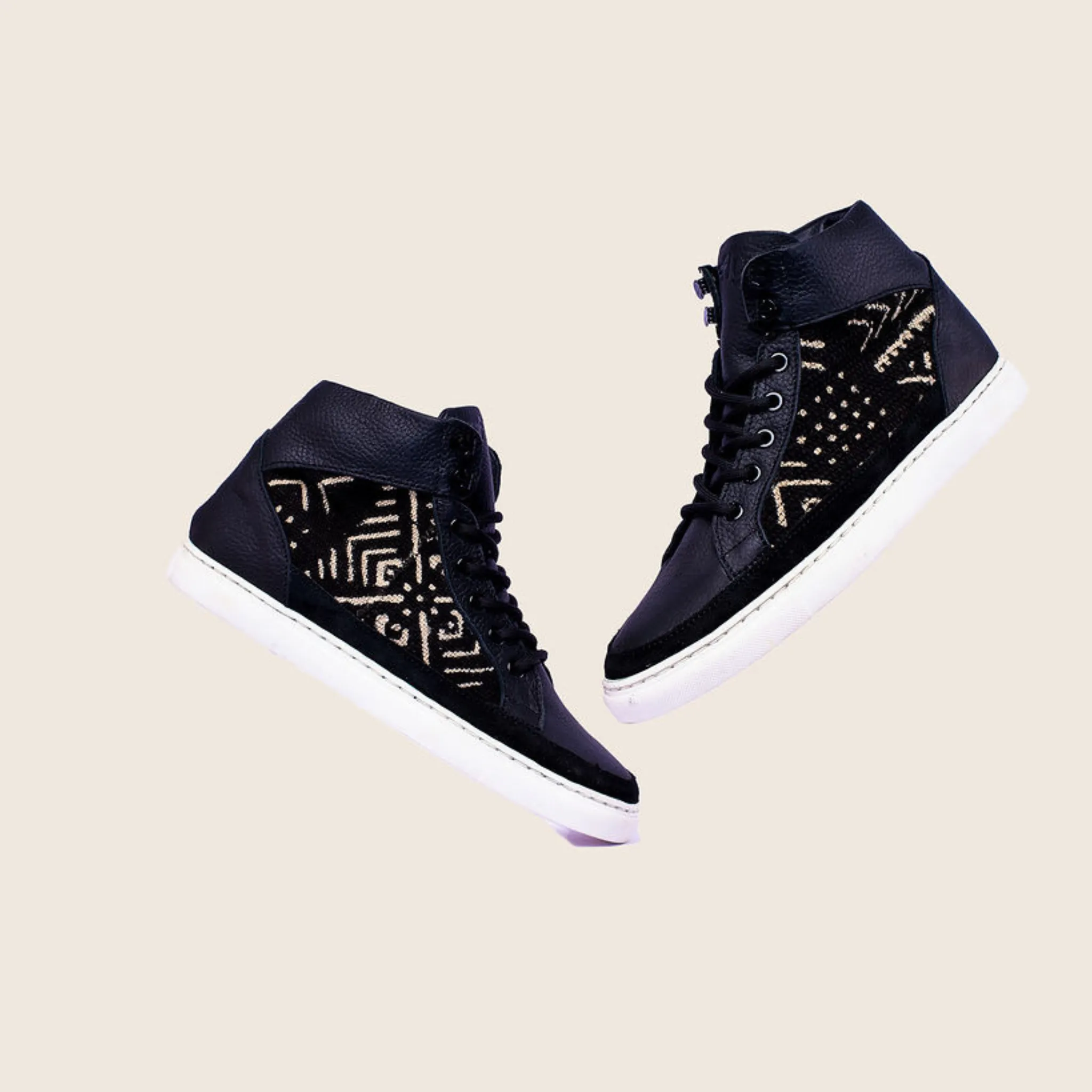 Hightop Mudcloth sneaker