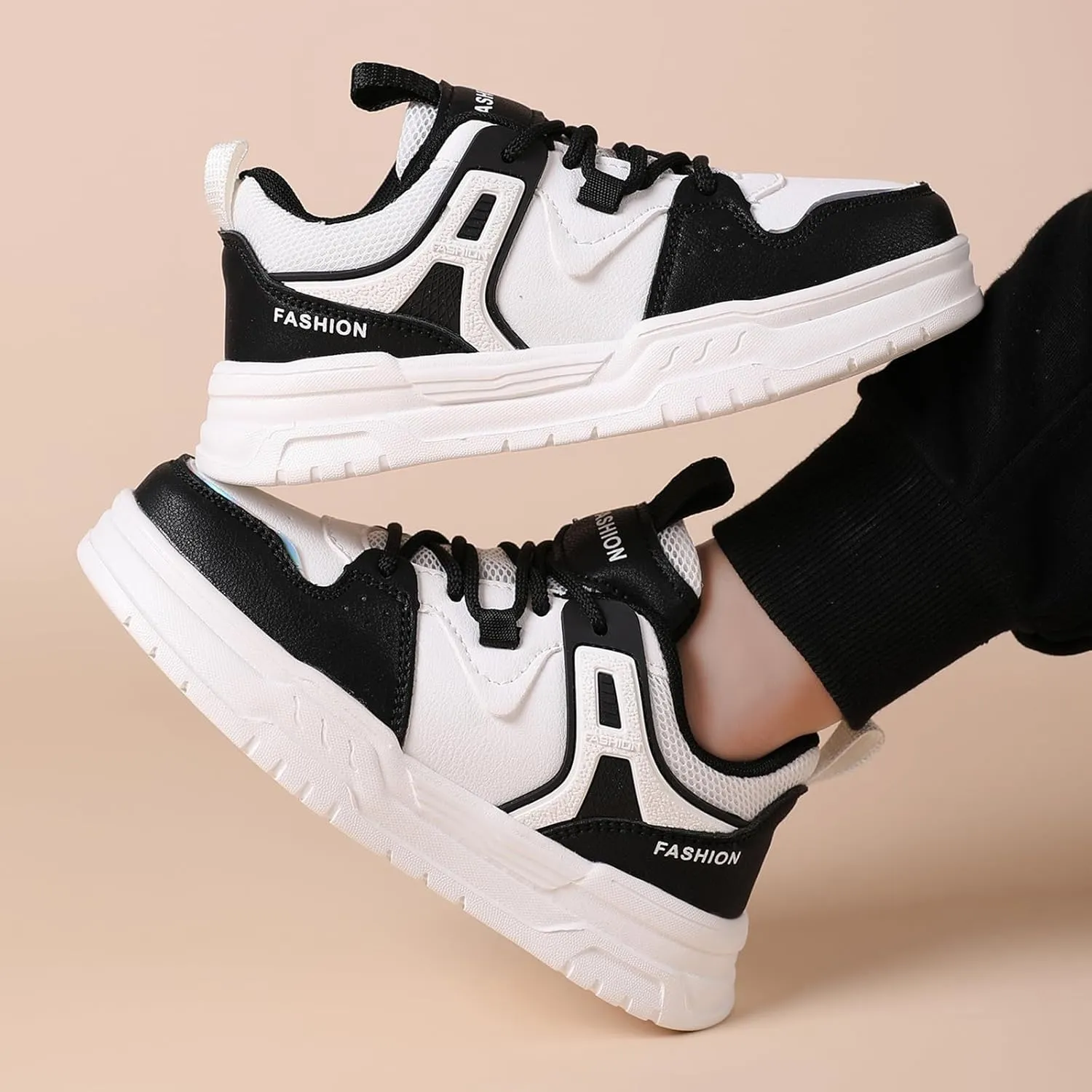 Kids Sneakers Lightweight Skateboard Shoes Non-Slip Walking Sports Shoes for Little Big Kids Unisex-Child Boys Girls
