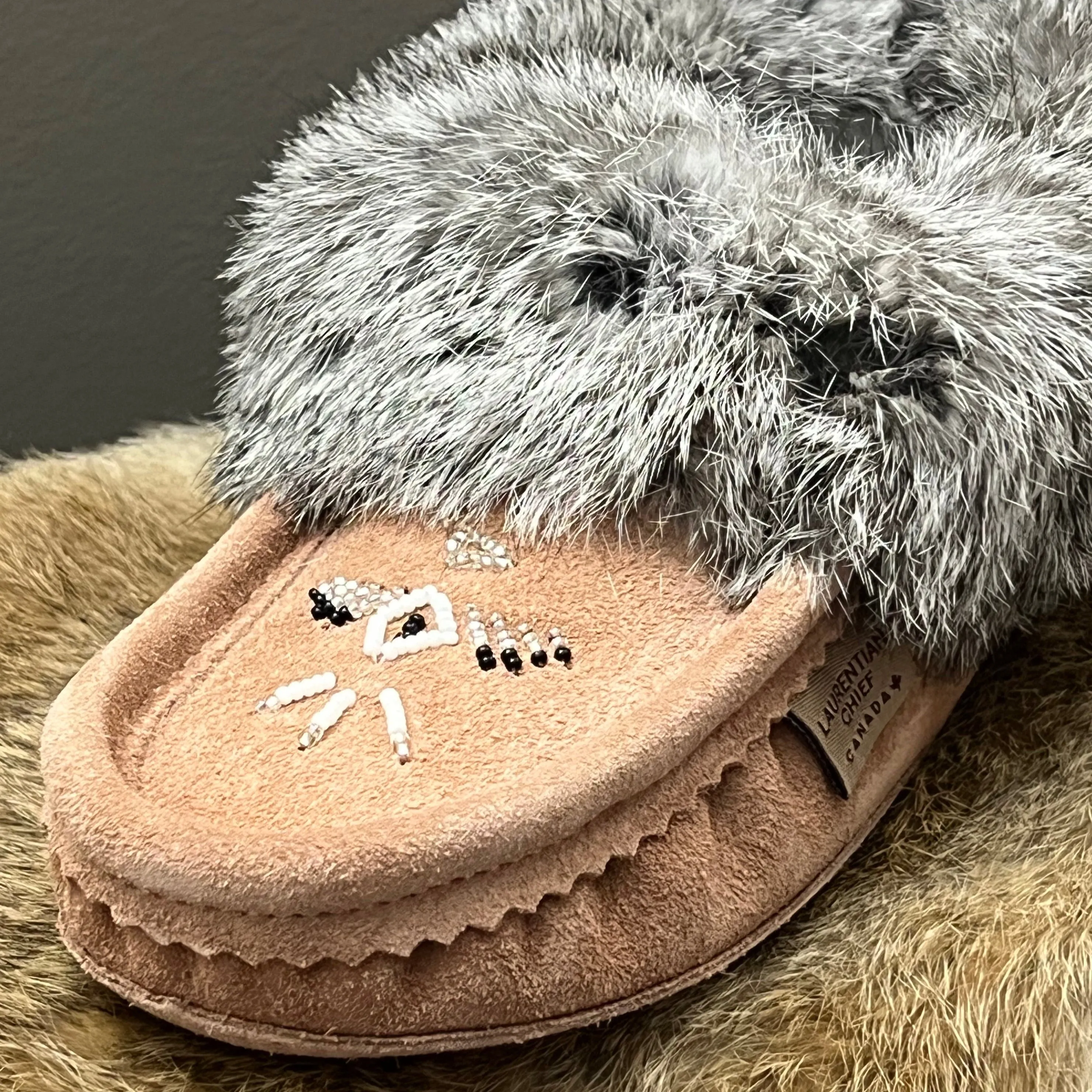 Ladies Moccasins - Laurentian Chief Moccasins Cappuccino