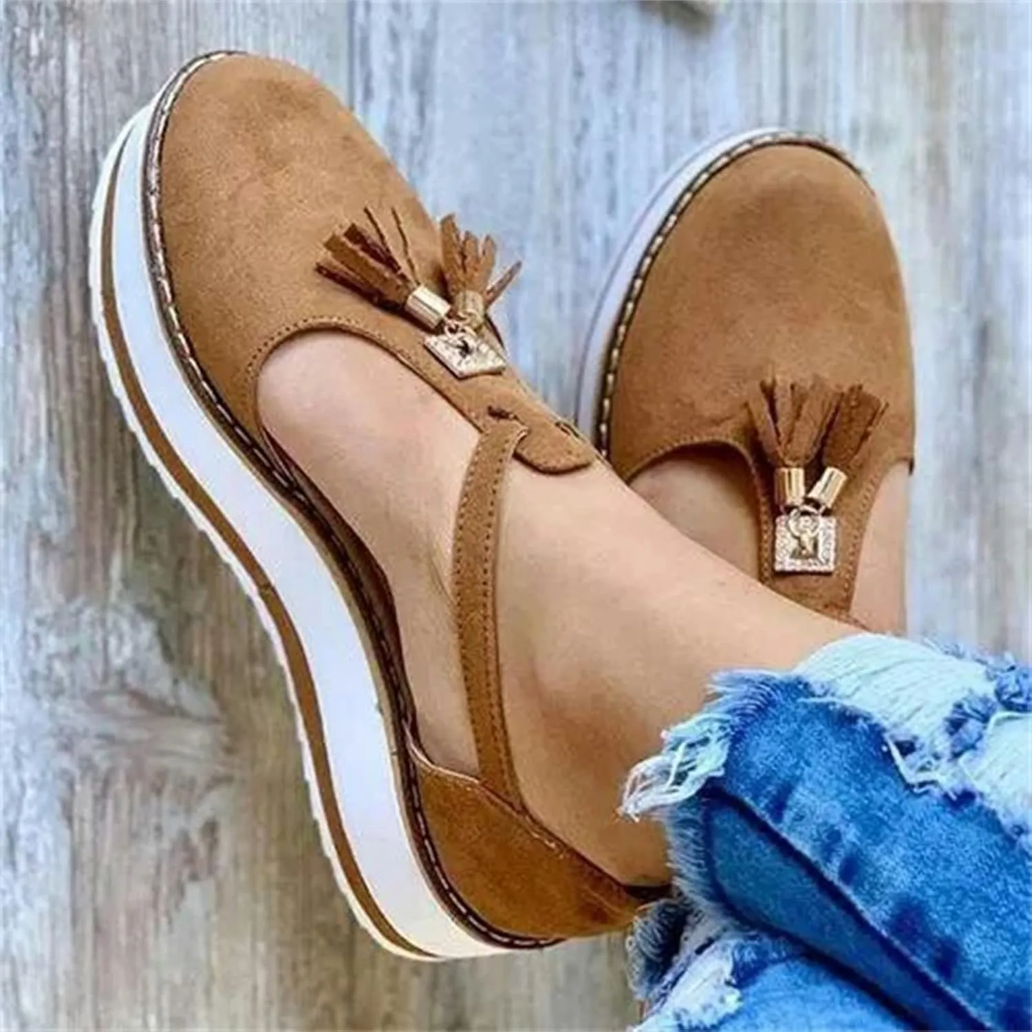 Ladmiple Sneakers For Women Walking Shoes Slip On Loafers Comfortable Fashion Dressy Casual Summer Low Top Flats Shoes