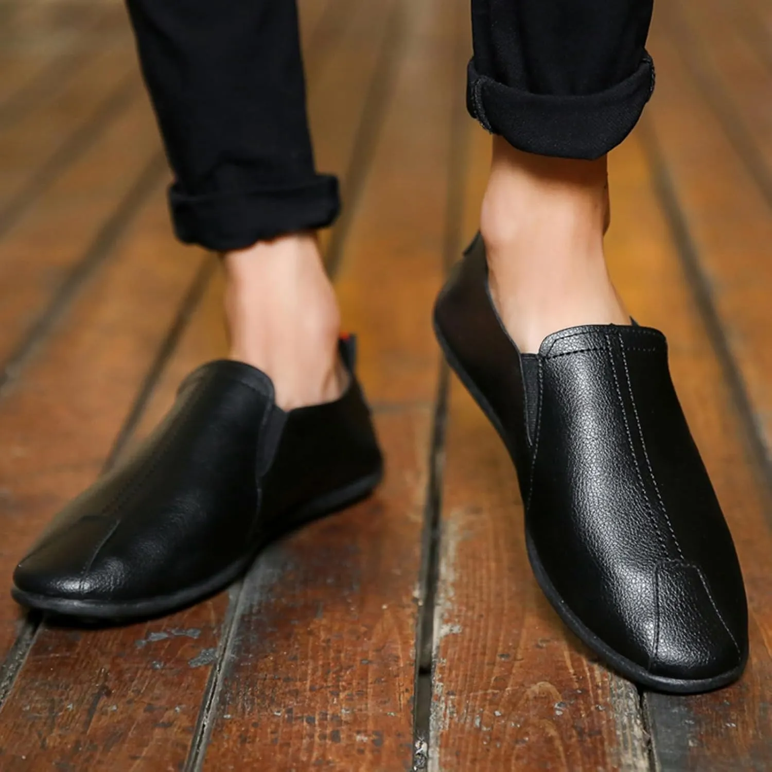 Leisure Men's Four Seasons Non Slip Flat Round Toe Breathable Slip On Lazy Leisure Shoes Mens Casual Shoes Running