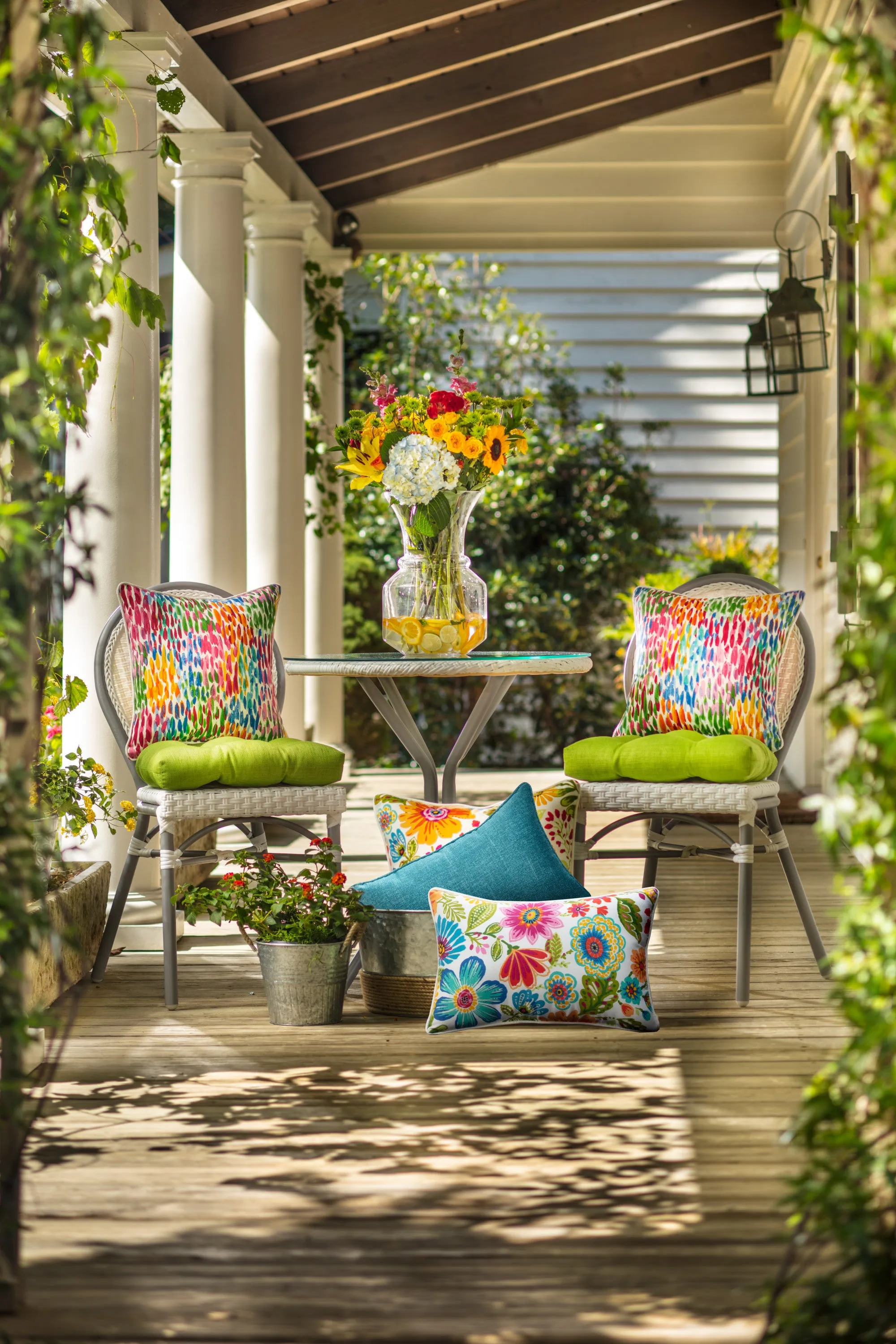 Make It Rain Zinnia 25-Inch Floor Pillow