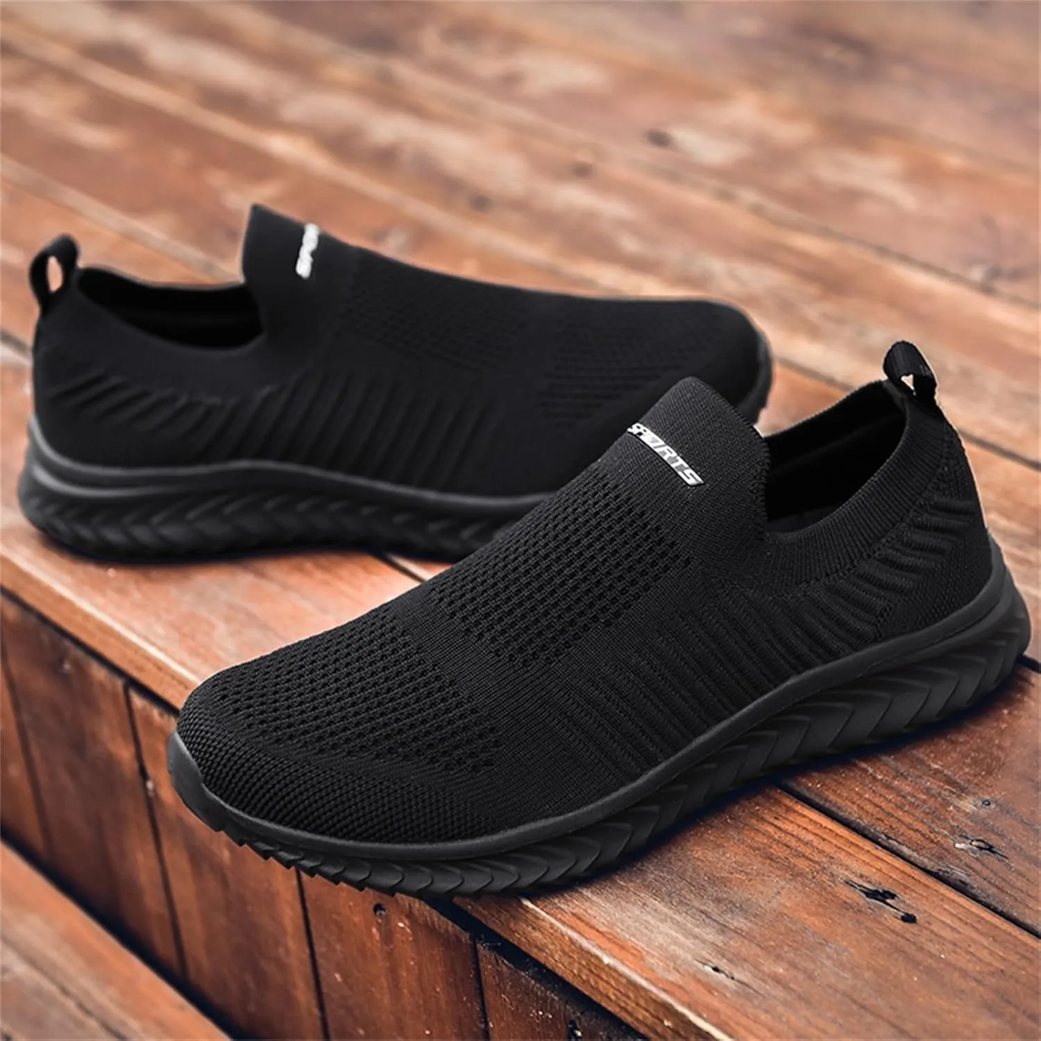 Men's Comfortable Diabetic Shoes Breathable Casual Comfortable Walking Sneaker Convenient Elderly Slip On Shoes