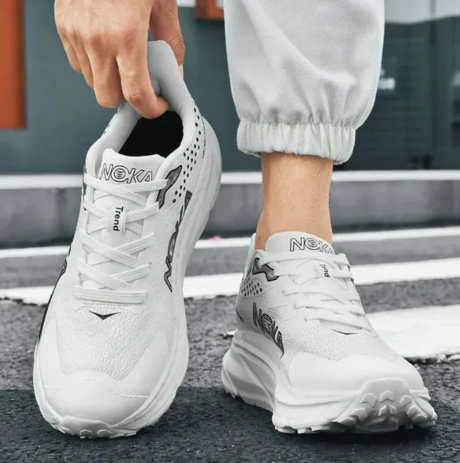 Men's FlyStride Low-Top Mesh Running Shoes