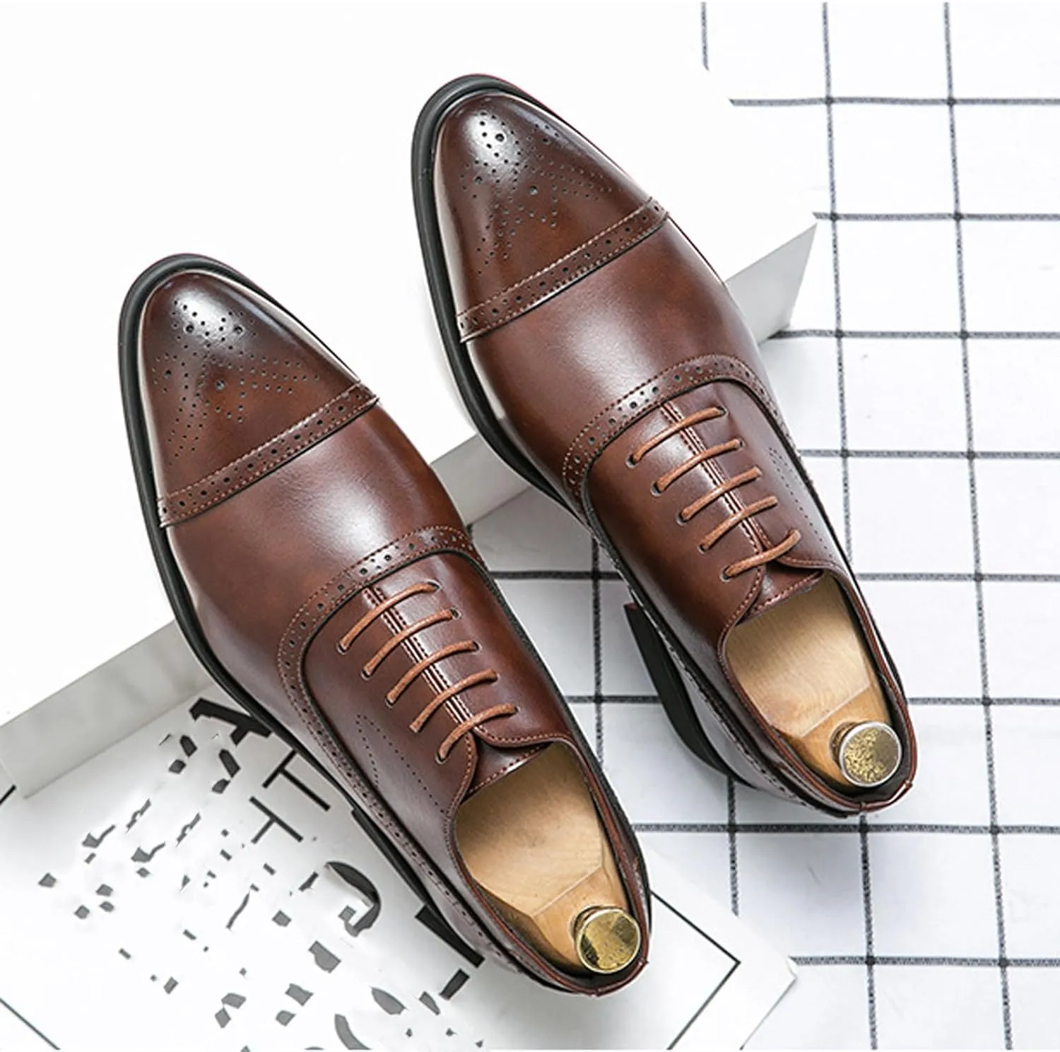 Men's Lace up Wingtip Brogues Dress Shoes,Fashion Modern Wingtip Business Banquet Work Formal Shoes Casual Pointed Toe Low Top Anti-Slip Leather Oxfords