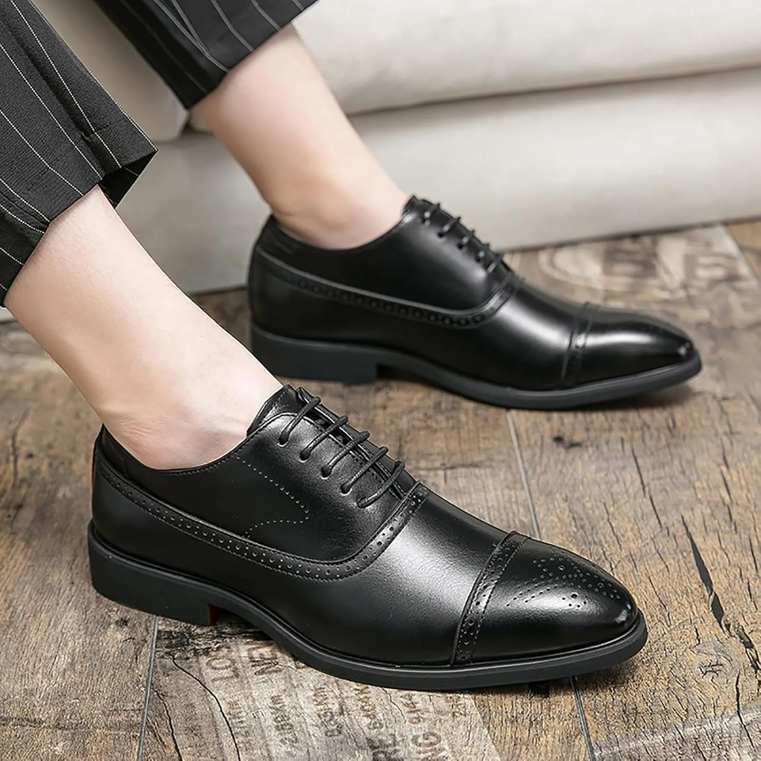 Men's Lace up Wingtip Brogues Dress Shoes,Fashion Modern Wingtip Business Banquet Work Formal Shoes Casual Pointed Toe Low Top Anti-Slip Leather Oxfords