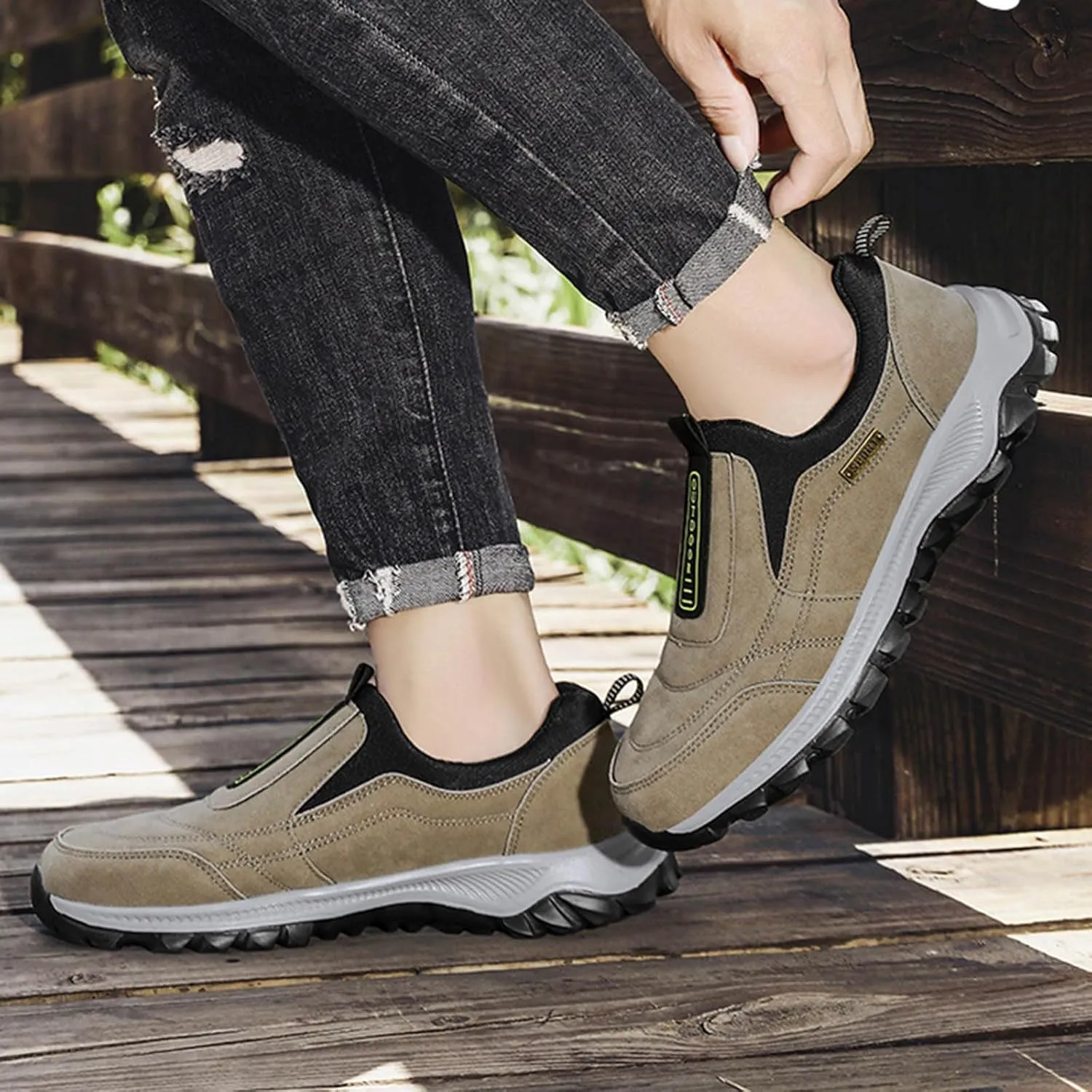 Men's Lightweight Cushion Sneakers Outdoor Athletic Slip-On Hiking Shoe Comfortable & Light-Weight Stretch Shoes