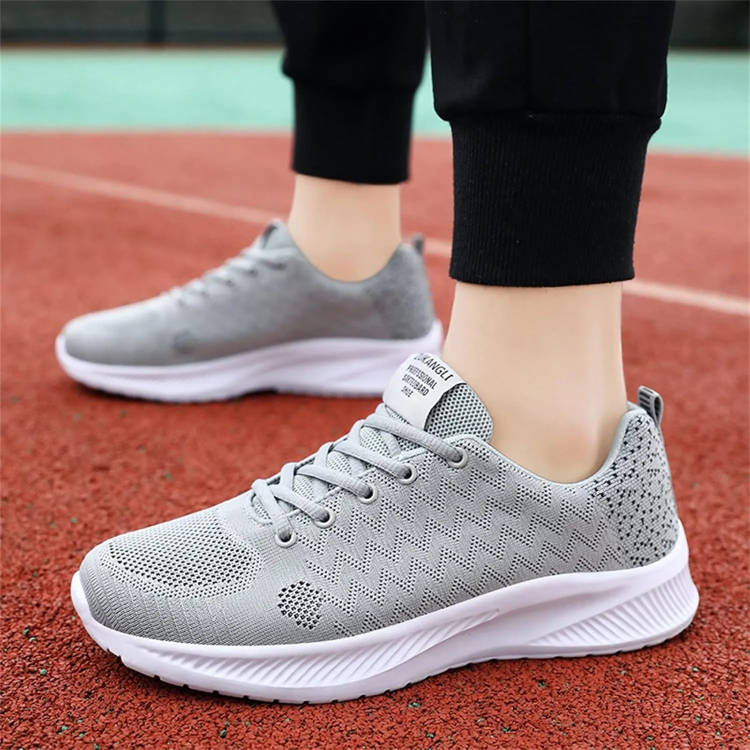 Men's Orthopedic Comfortable Slip-On Shoes Comfortable Breathable Lightweight Tennis Shoe Non Slip Walking Shoes
