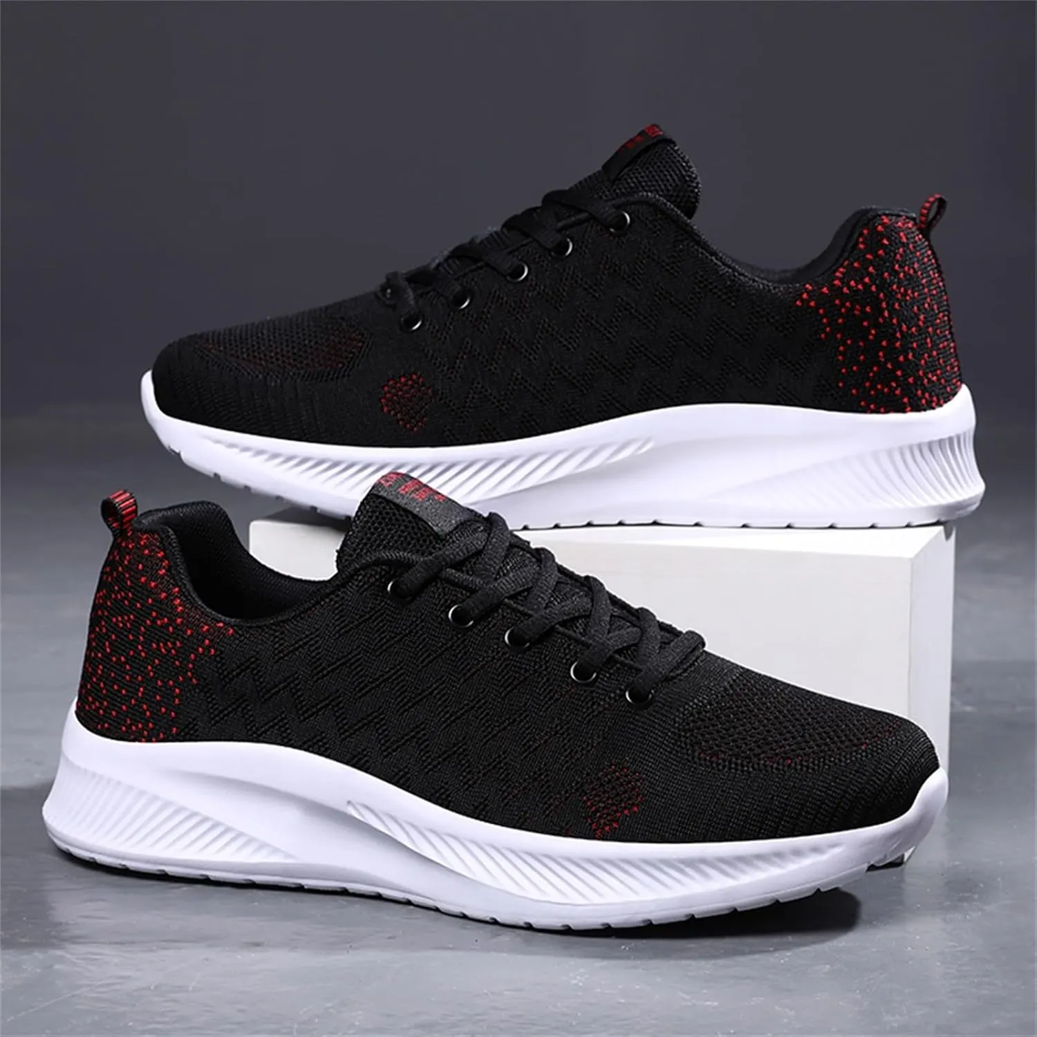 Men's Orthopedic Comfortable Slip-On Shoes Comfortable Breathable Lightweight Tennis Shoe Non Slip Walking Shoes