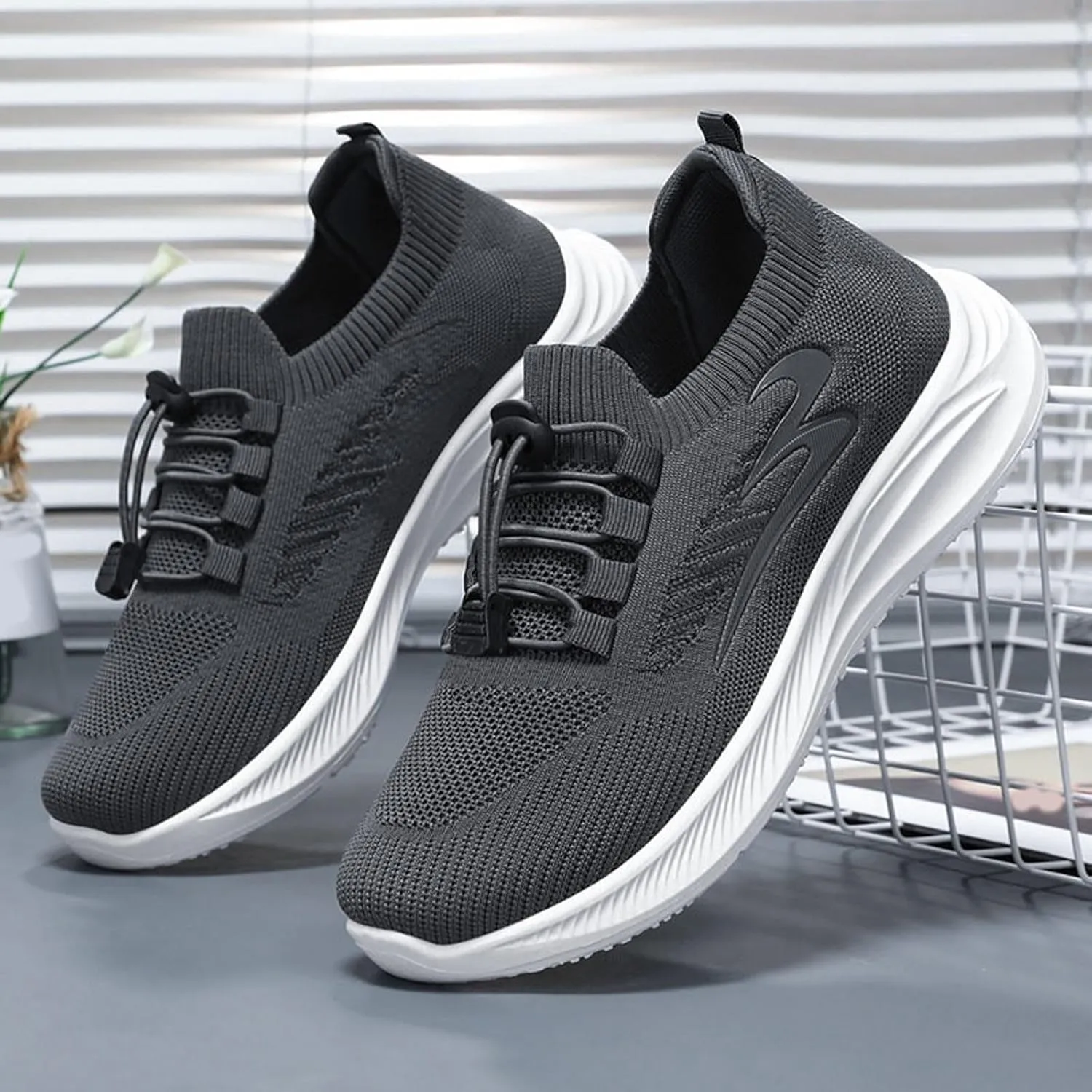 Men's Sneakers New Mens Shoes Comfortable Walking Shoes Tennis Comfortable Leather Sneakers for Men Casual Mesh Breathable Walking Slip on Running