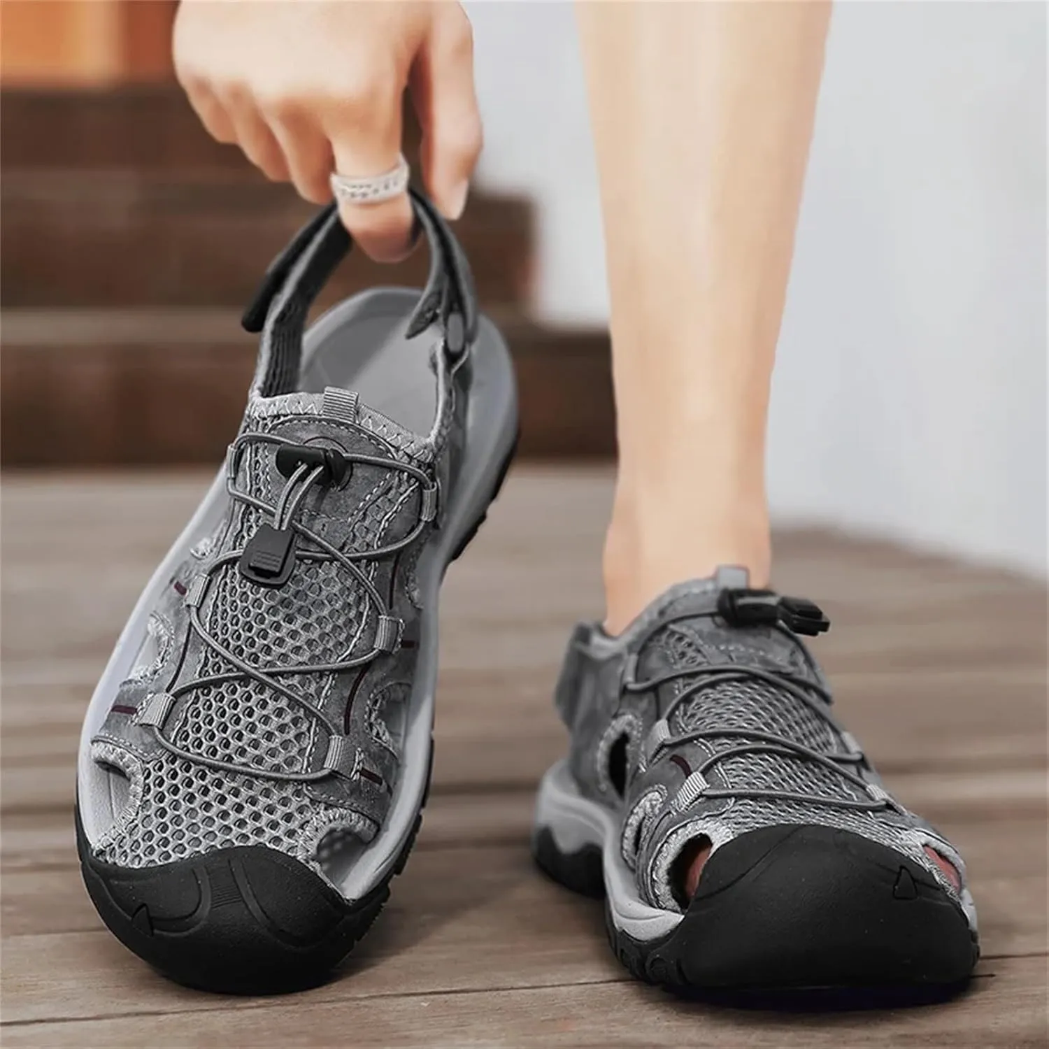 Men's Summer Classic Outdoor Lightweight Walking Sneakers Hiking Men's Shoes
