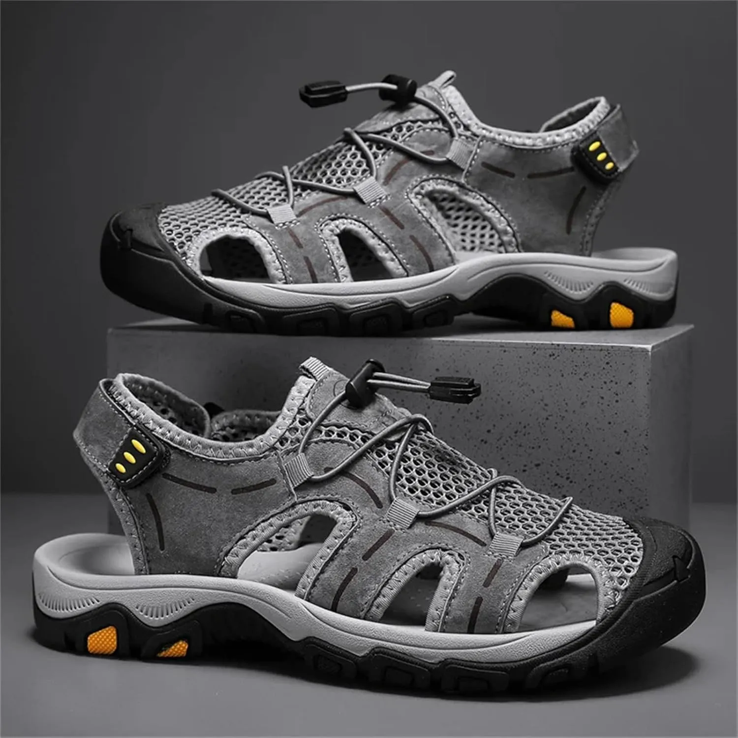 Men's Summer Classic Outdoor Lightweight Walking Sneakers Hiking Men's Shoes