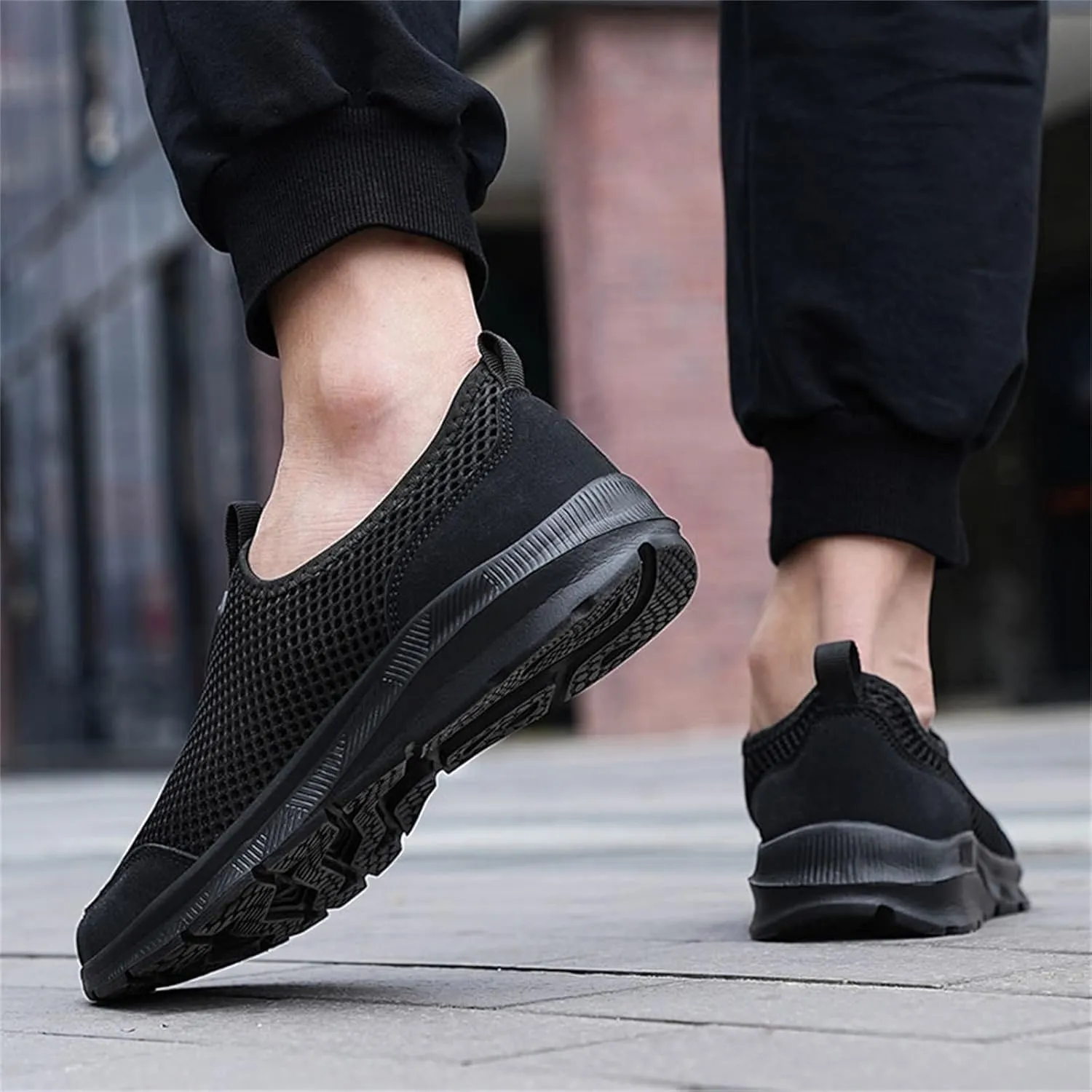 Men's Wide Minimalist Barefoot Sneakers Men's Sneakers Non Slip Shoes Wide Toe Box Trendy Casual Mens Loafers Womens Walking Sneakers with Arch Support