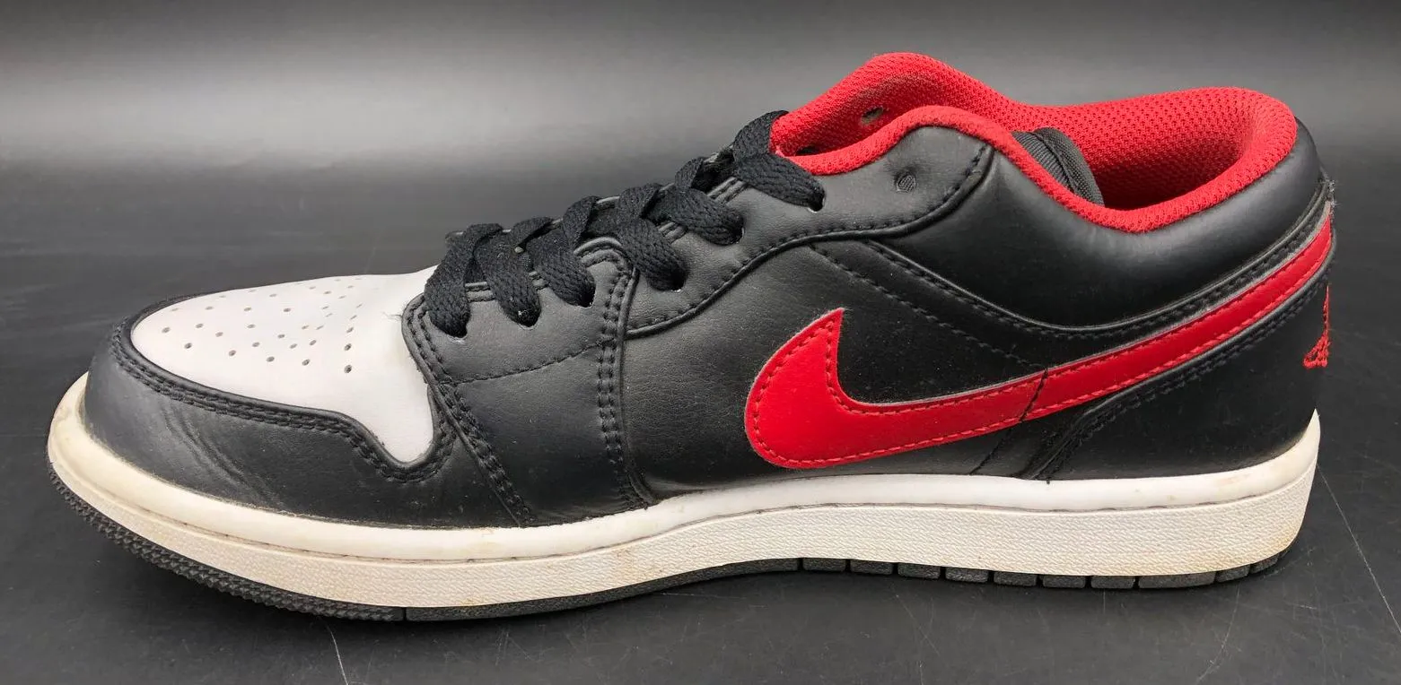 Nike Air Jordan 1 Low Men's 'White Toe' & Black/Red Sneakers - Size 8 ( COA)