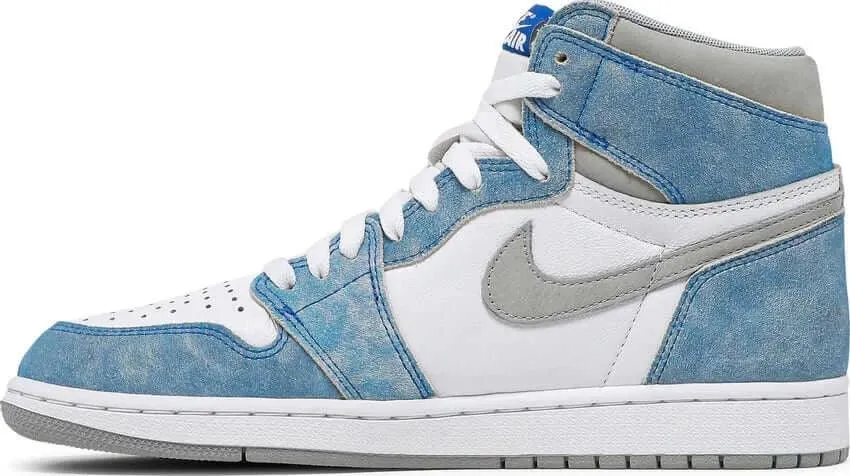 Nike Air Jordan 1 Retro High 'Hyper Royal'