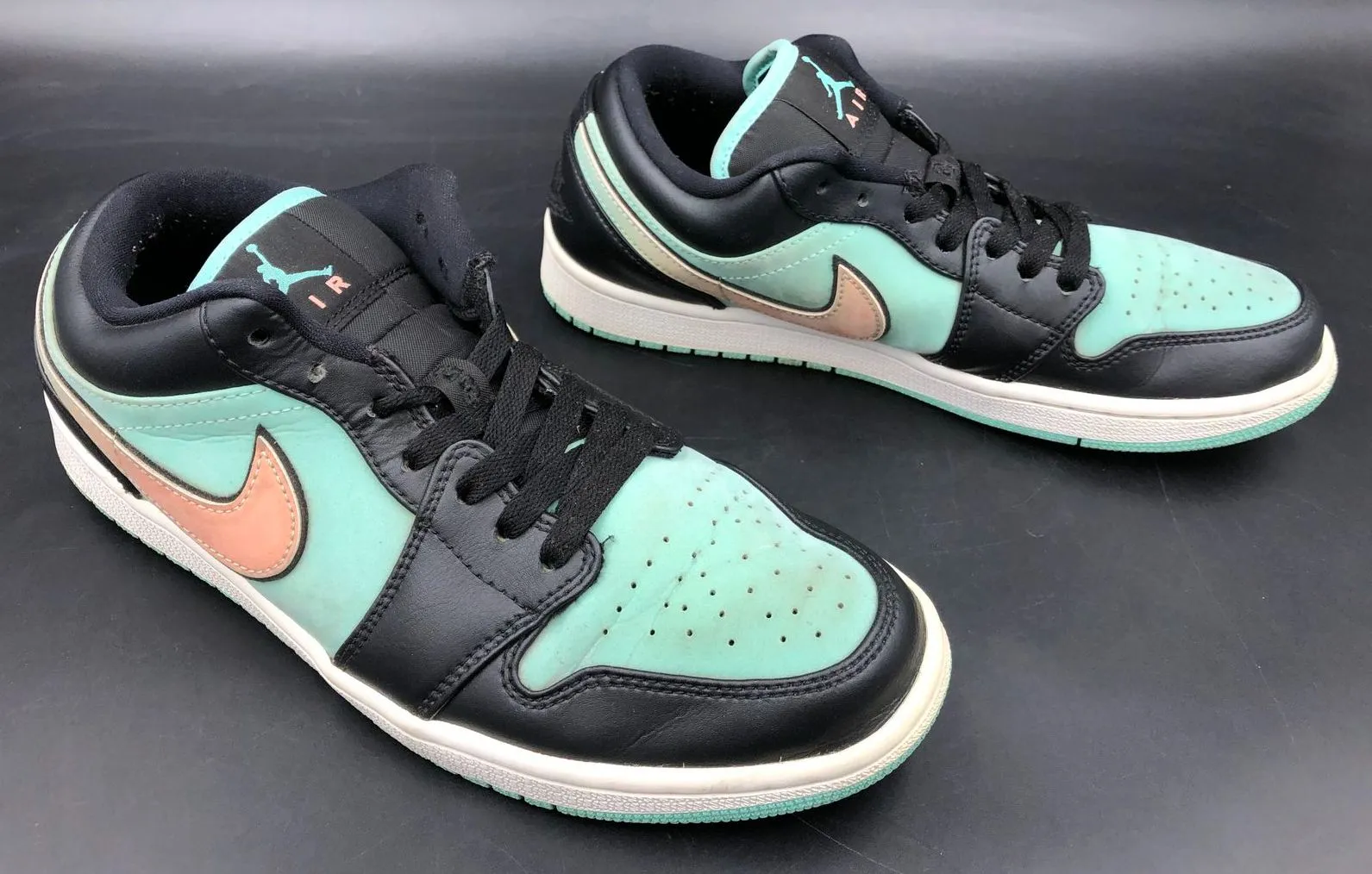 Nike Jordan 1 Low SE 'Tropical Twist' Men's Teal/Black Sneakers - Sz 8.5 ( COA)