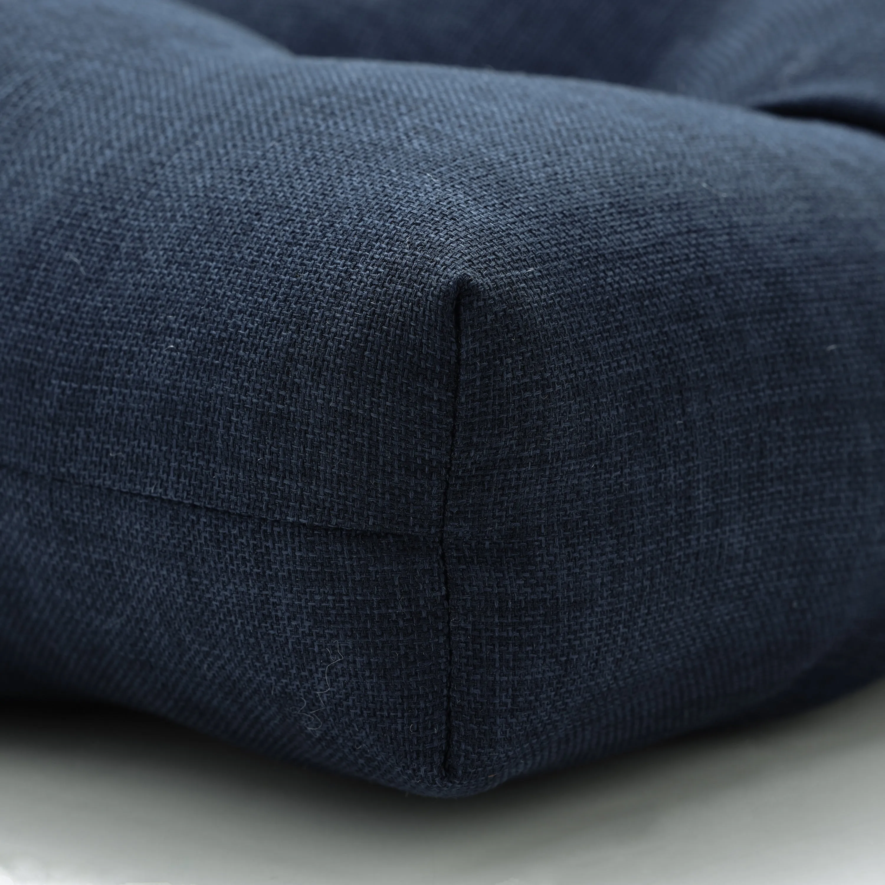 Outdoor/Indoor Rave Indigo 44" Blown Bench
