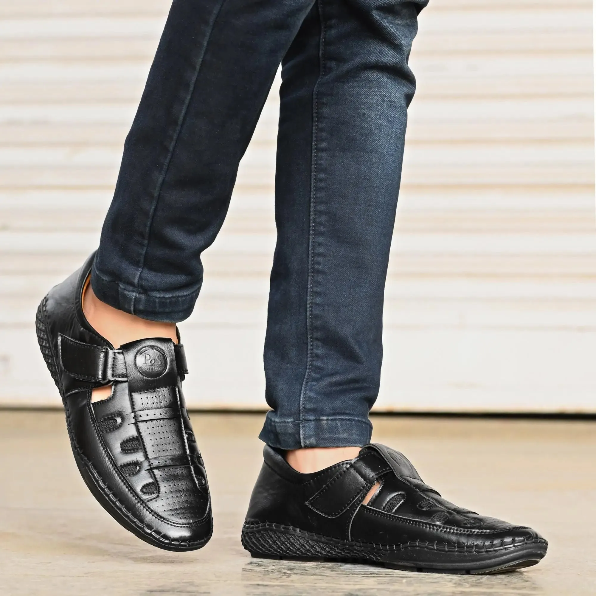Sandals - Men's Synthetic Leather Black Sandal