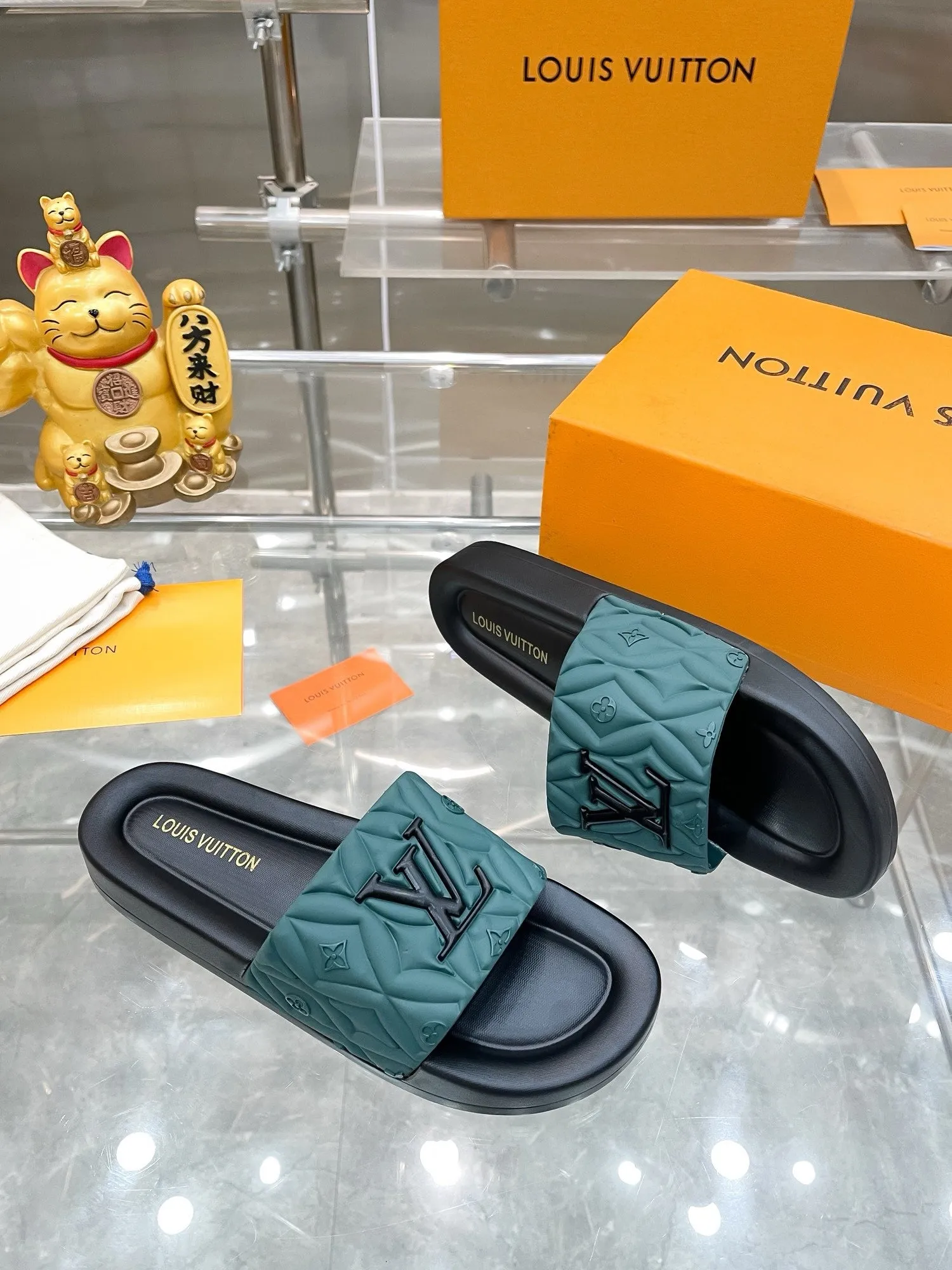 SE1430 LB Women/Men Slippers