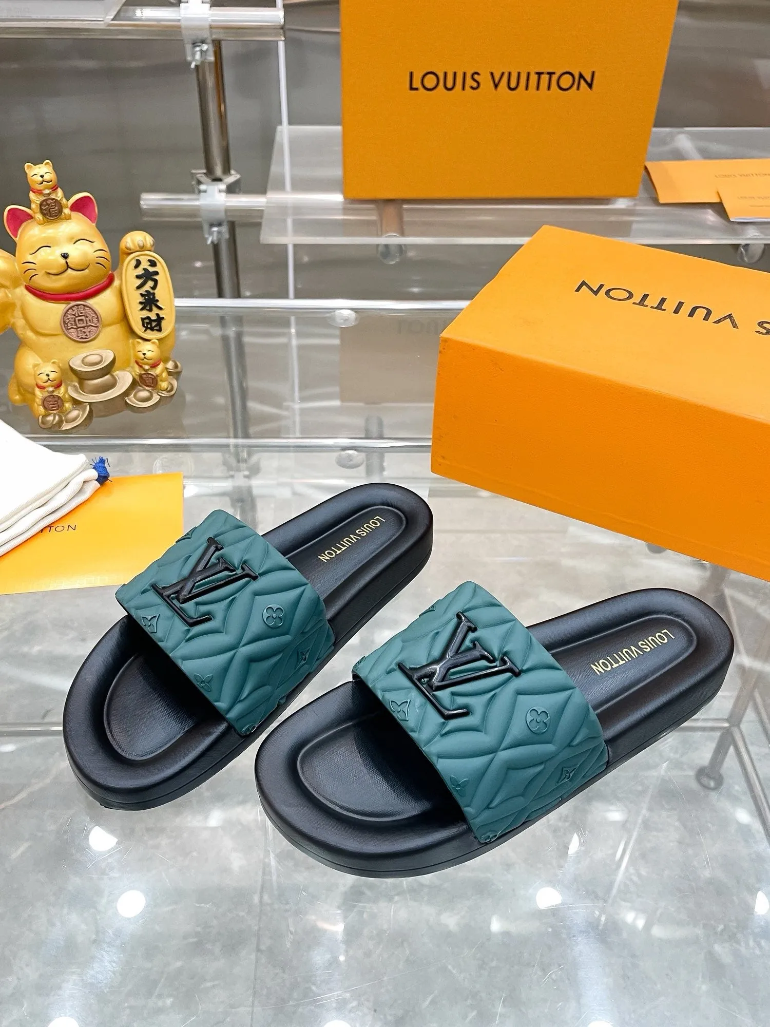 SE1430 LB Women/Men Slippers