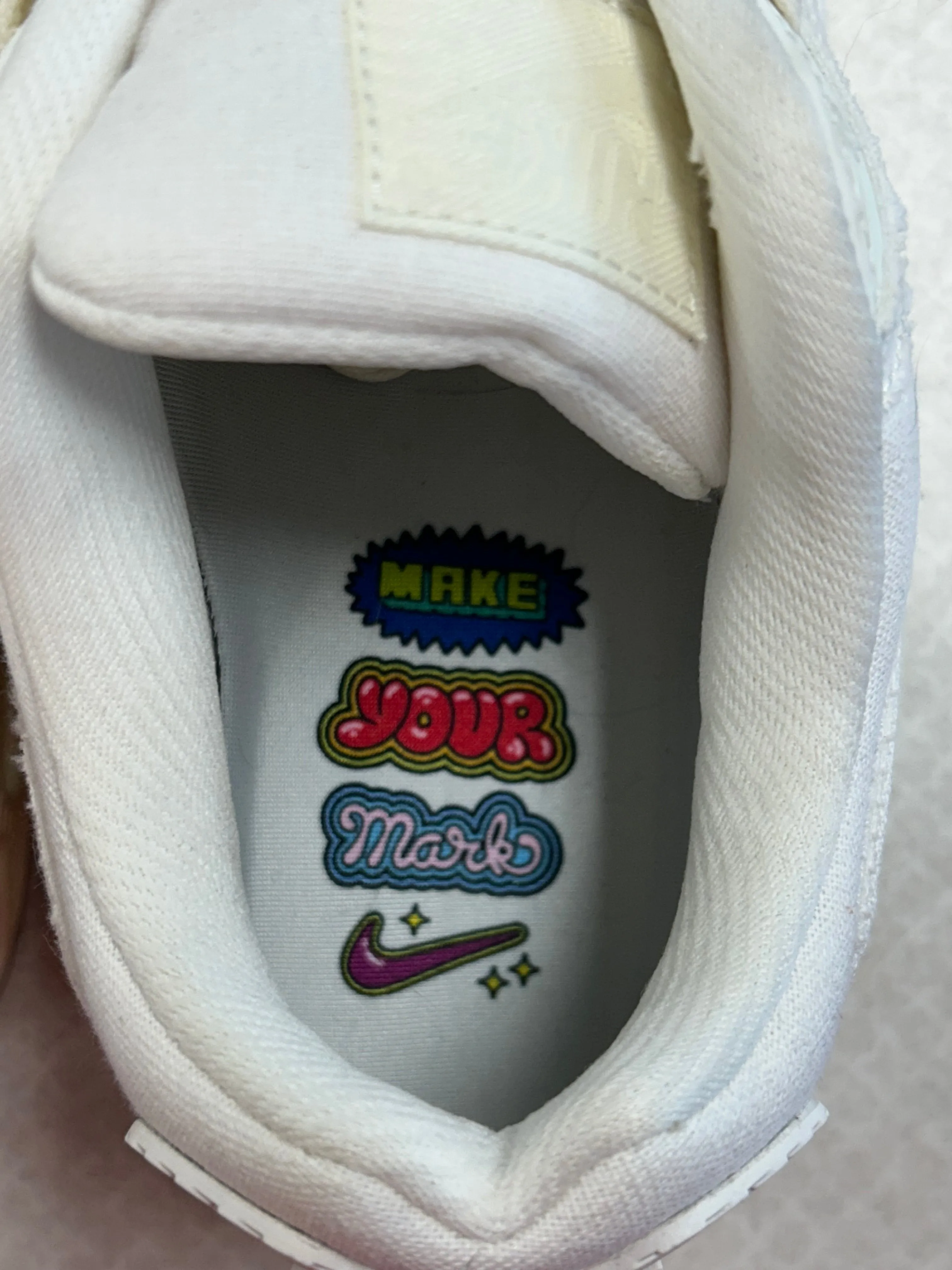 Shoes Sneakers By Nike In White, Size:9