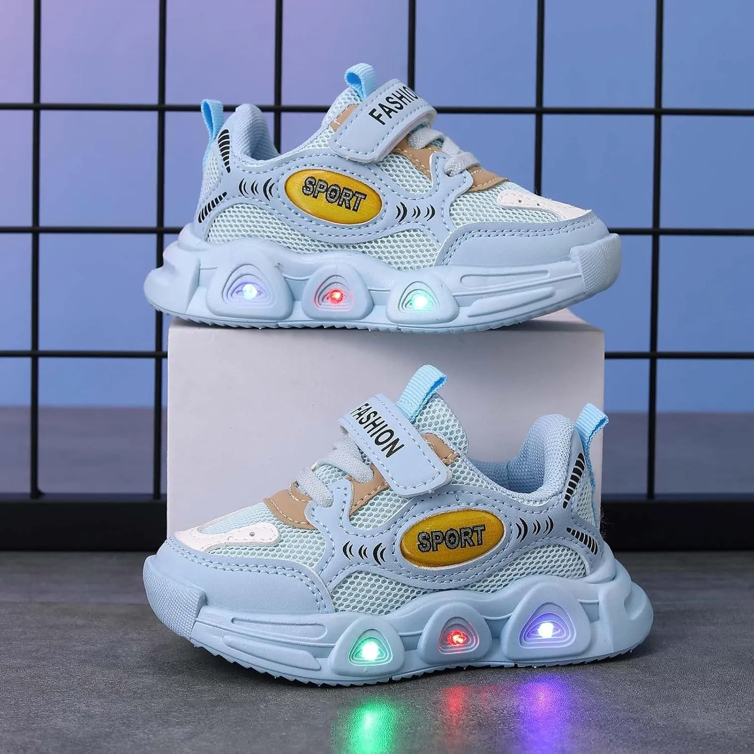 Sneakers for Girls Casual Baby Soft Walking Shoes Kids Baby Girls LED Light Up Luminous Running Sport Shoes Mesh Sneakers