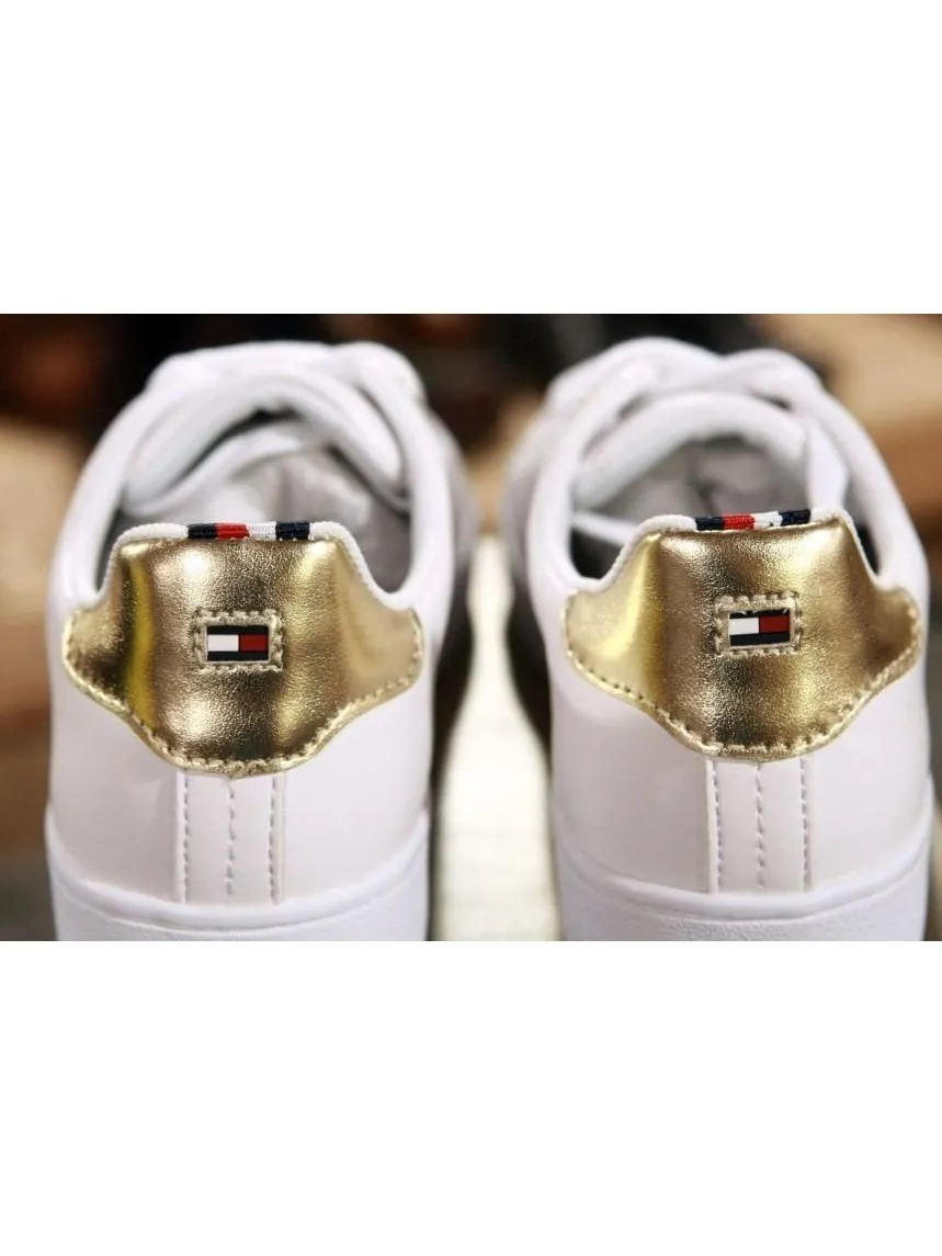 Tommy Hilfiger Women's Sassa Sneakers White Multi