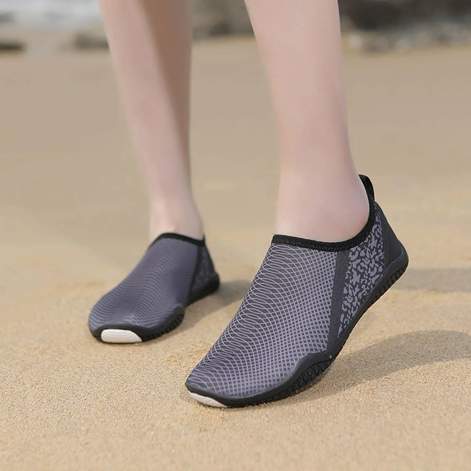 Water Shoes Men Wide Width Barefoot Aqua Socks Quick Dry Women Hiking Water Shoes Mens Water Shoes Wide Aqua Sports Outdoor Shoes for Pool Beach Surf Water Park Yoga