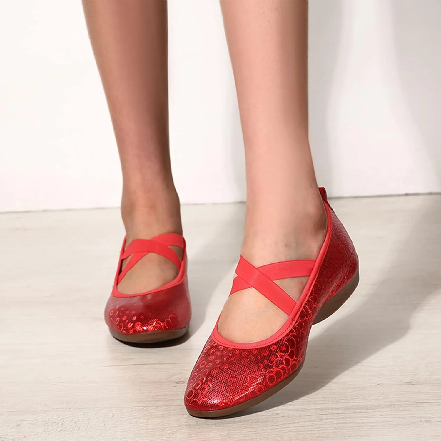 Women's Classic Comfort Flats Fashion Casual Dress Shoes Cute Closed Toe Slip On Lightweight Breathable Walking Shoe
