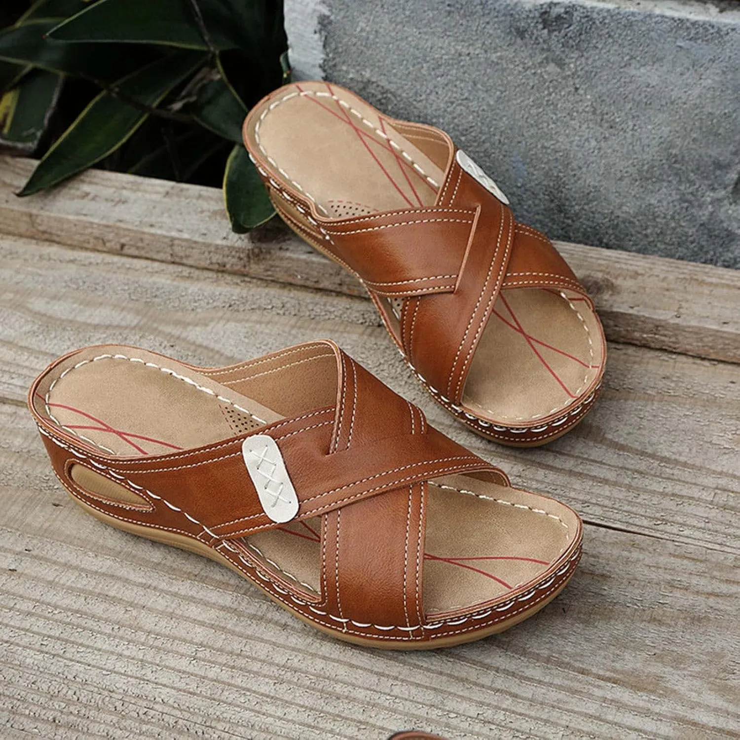 Women's Comfy Orthotic Sandals with Arched Support Summer Fashion Cross Straps Open Toe Slip on Slippers Comfy Outdoor Anti-Slip Ladies Casual Shoes