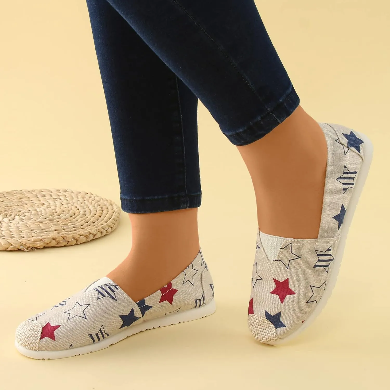 Women's Loafers Casual Slip on Flat Shoes Casual Shoes Women's Comfort Penny Loafers with Arch Support