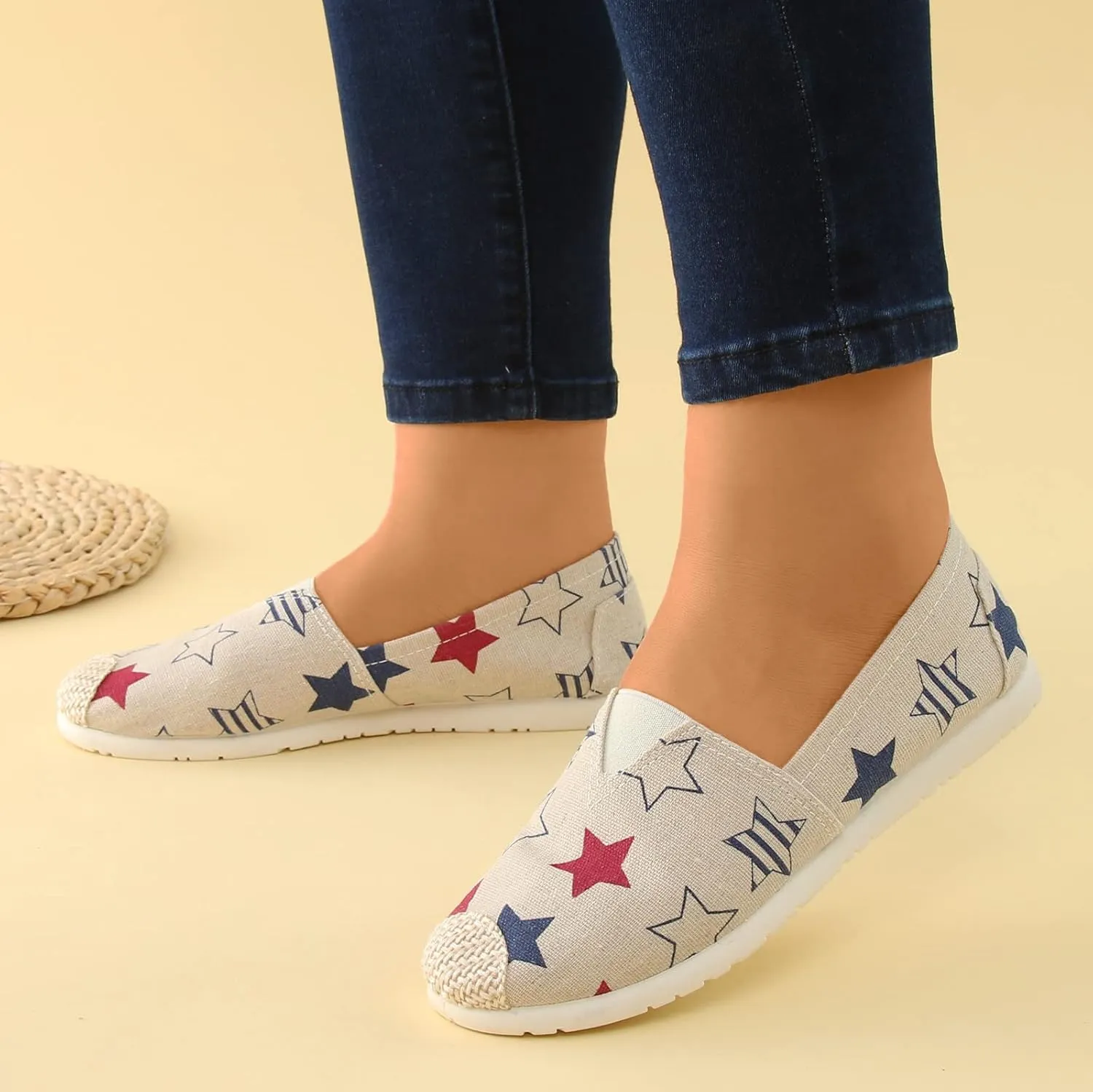 Women's Loafers Casual Slip on Flat Shoes Casual Shoes Women's Comfort Penny Loafers with Arch Support